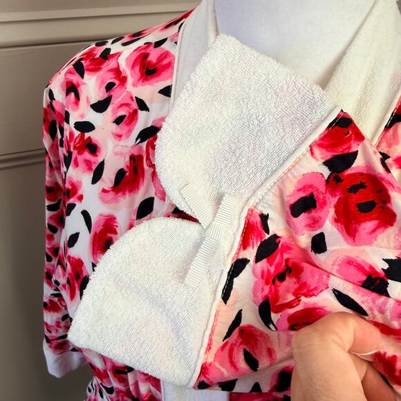 Kate Spade Dream Little Dream M Floral Pink Rose Print Terry Bathrobe Bridal - Picture 3 of 7